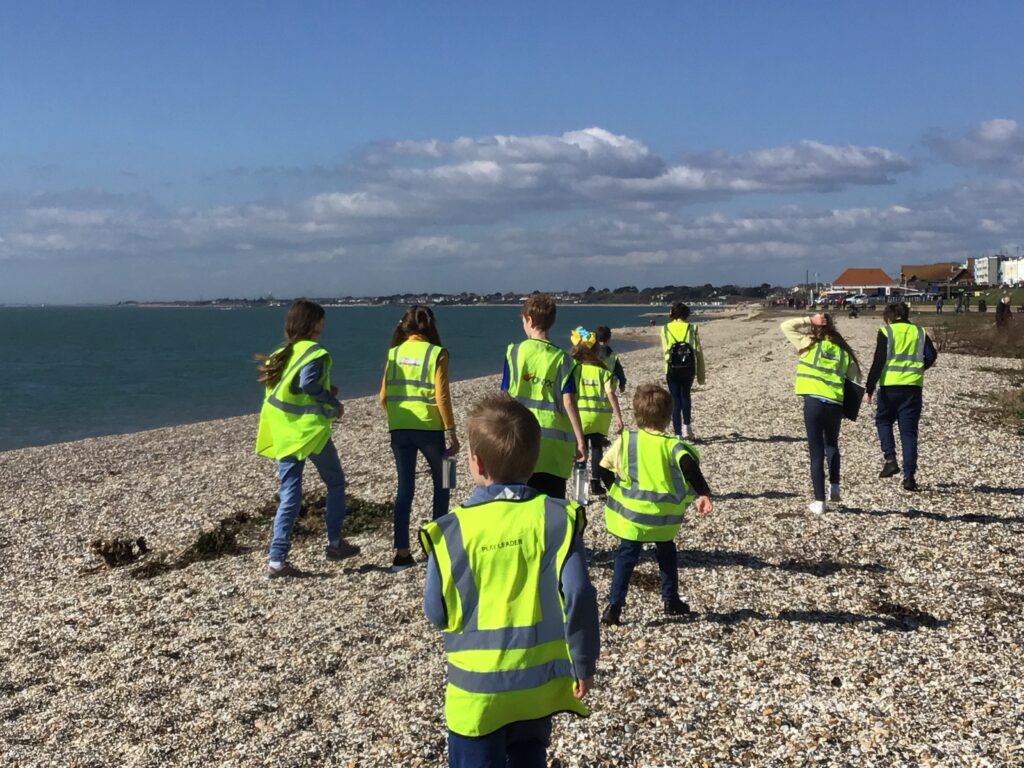 Alver Valley Arts Council Beach Trip